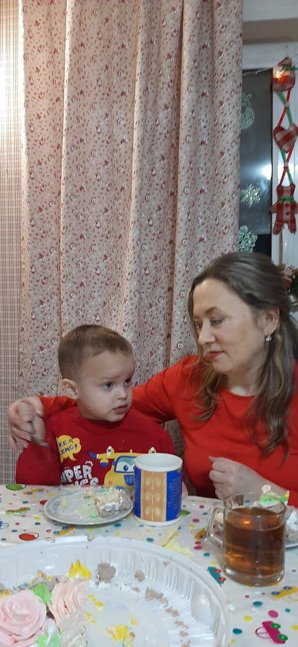 Плюс один