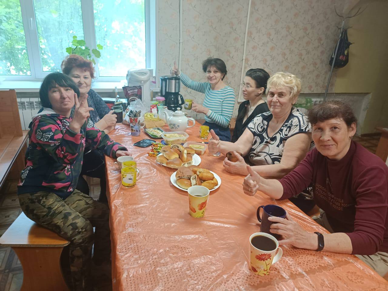 Дарим подарочки 